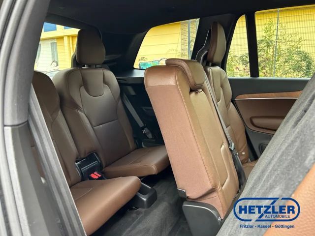 Volvo XC90 AWD Momentum