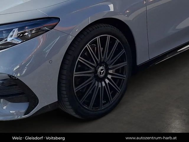 Mercedes-Benz CLA 350 4MATIC