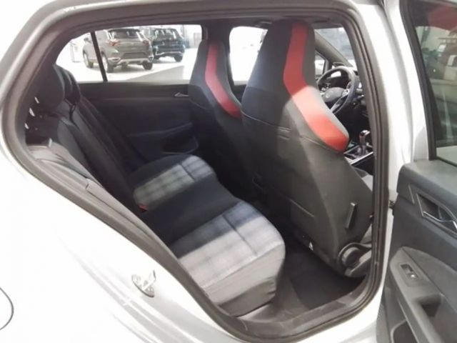 Volkswagen Golf 2.0 TSI GTI IQ.Drive