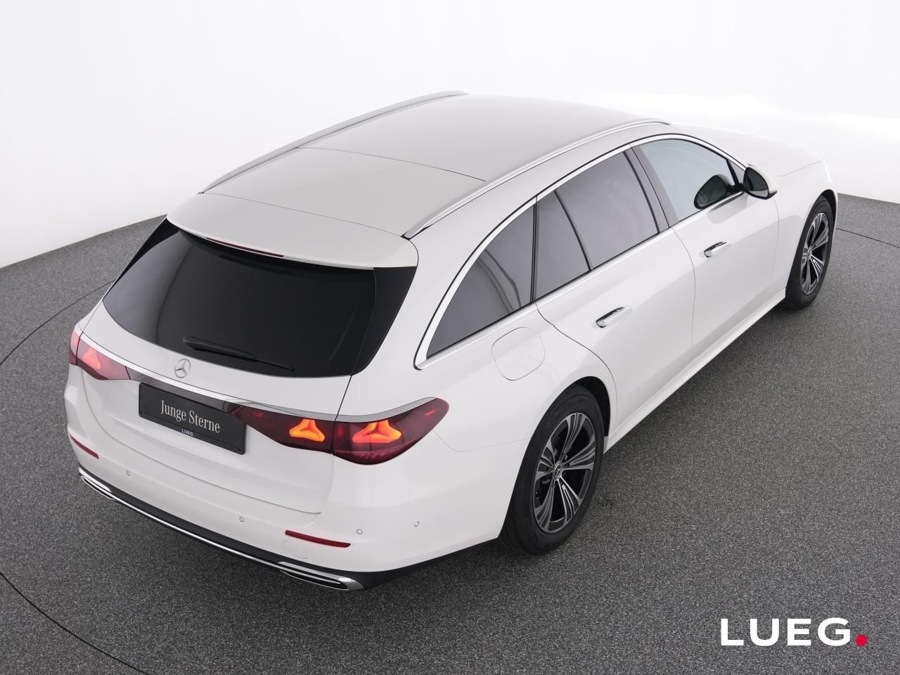 Mercedes-Benz E 200 AVANTGARDE Estate