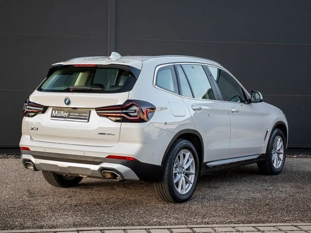 BMW X3 xDrive30e