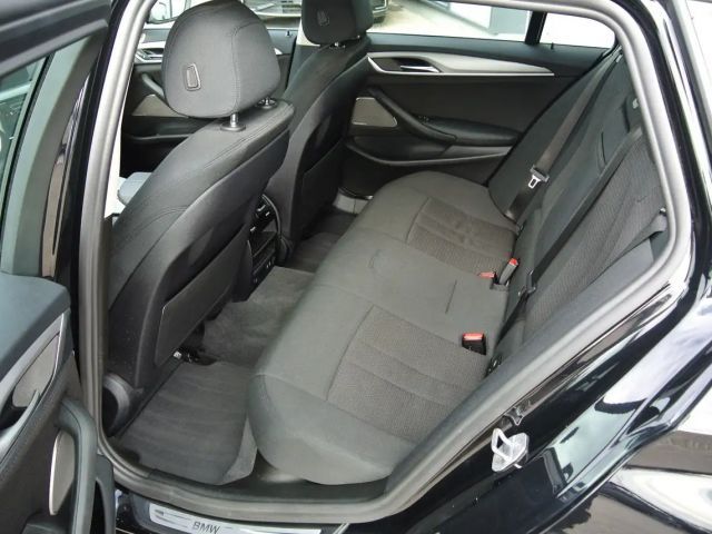 BMW 530 530e Touring xDrive