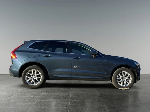 Volvo XC60 AWD Geartronic Momentum