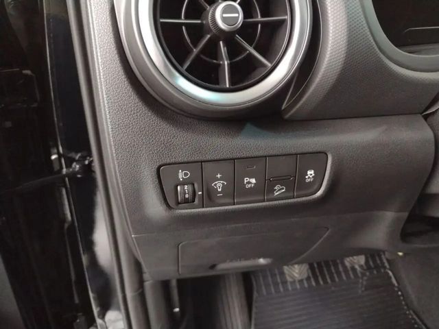 Hyundai Kona 2WD T-GDi Trend