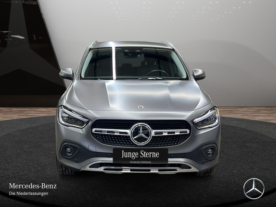 Mercedes-Benz GLA 220 GLA 220 d Progressive