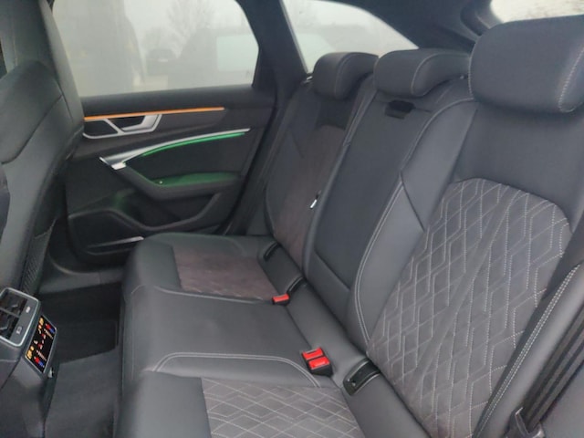 Audi S6 Avant Quattro