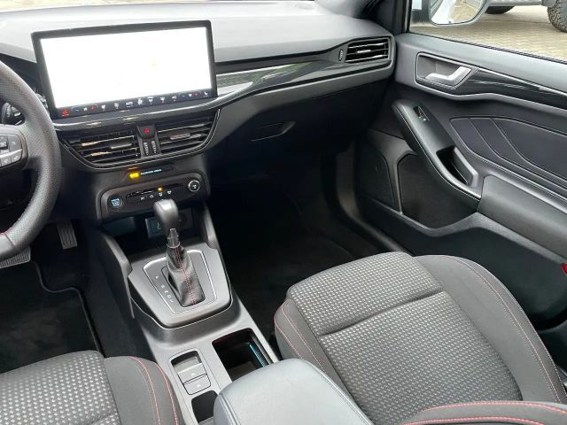 Ford Focus ST Line Wagon