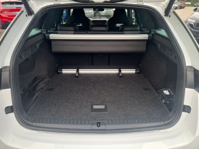 Skoda Octavia 2.0 TDI Combi Sportline