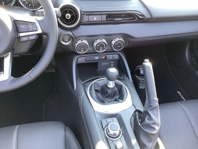 Mazda MX-5 Exclusive-line SkyActiv