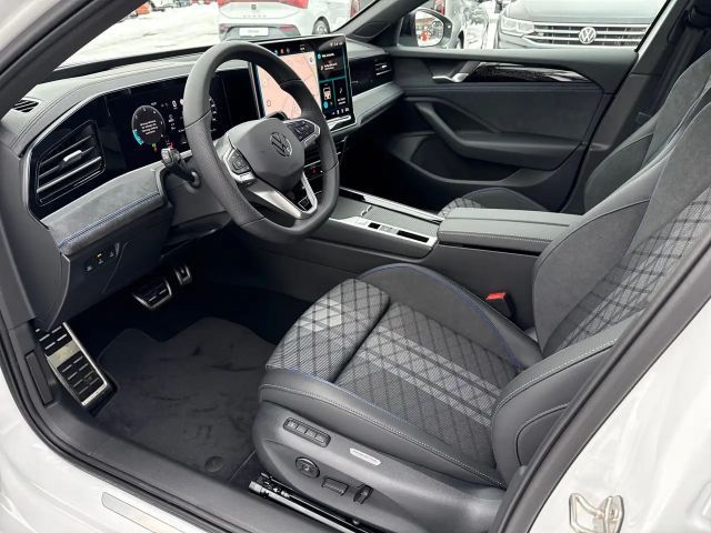 Volkswagen Passat 2.0 TDI DSG R-Line Variant