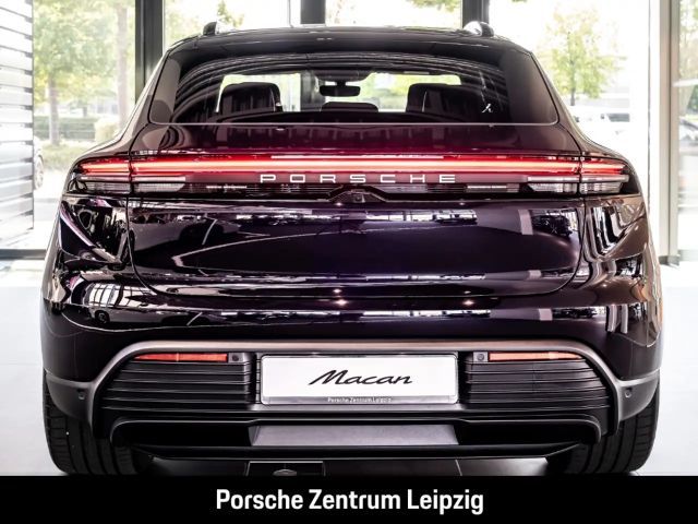 Porsche Macan 4