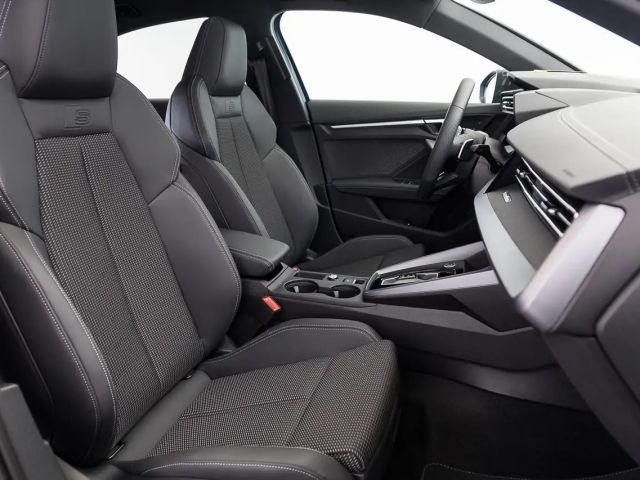 Audi A3 40 TFSI Quattro S-Line S-Tronic Sedan