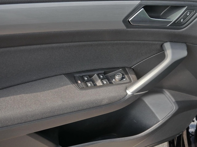 Volkswagen Touran 1.5 TSI Comfortline