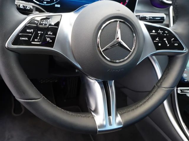 Mercedes-Benz C 200 AVANTGARDE C 200 d Estate