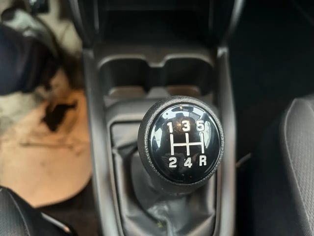 Suzuki Swift Club Hybrid