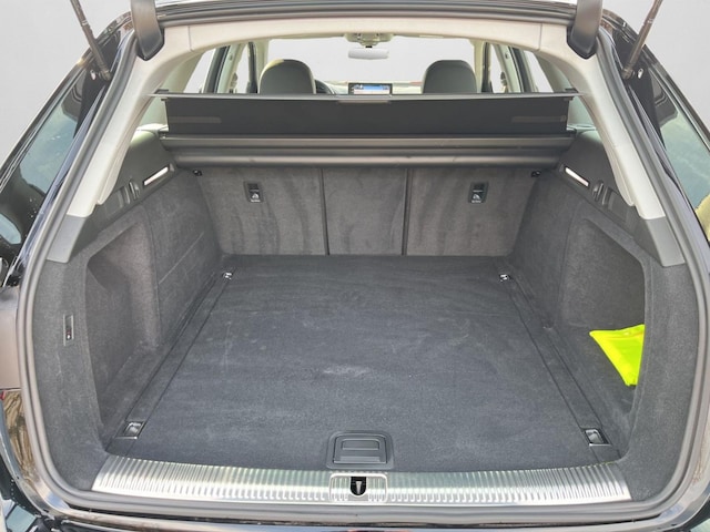 Audi A4 40 TFSI Avant S-Tronic