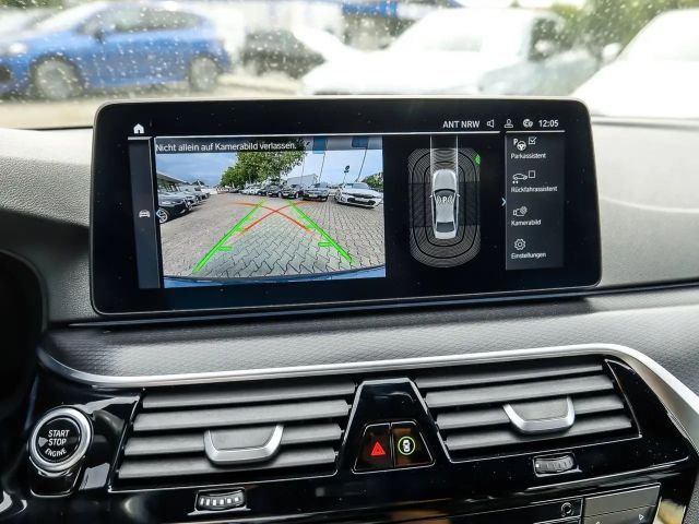 BMW 530 530e M-Sport Sedan xDrive