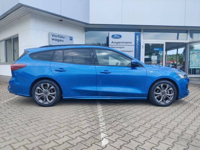 Ford Focus ST Line