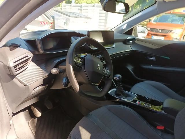 Peugeot 208 Allure Pack