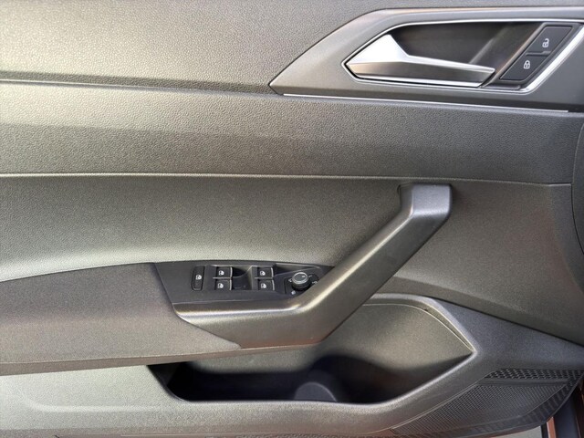 Volkswagen Taigo 1.0 TSI DSG R-Line