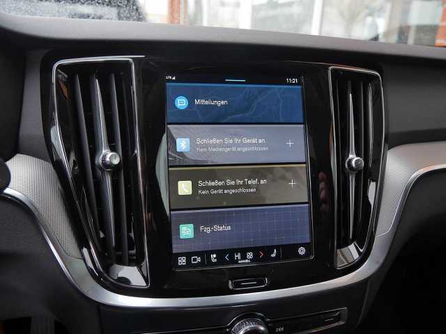 Volvo V60 AWD Plus T6