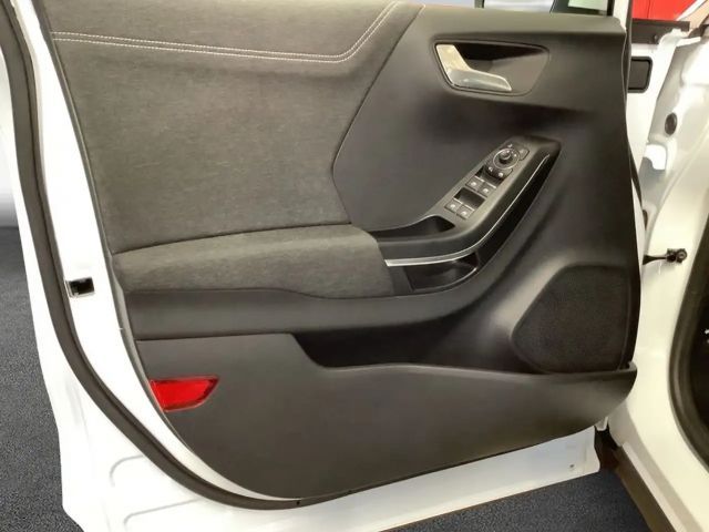 Ford Puma EcoBoost Titanium