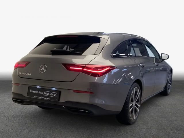 Mercedes-Benz CLA 200 CLA