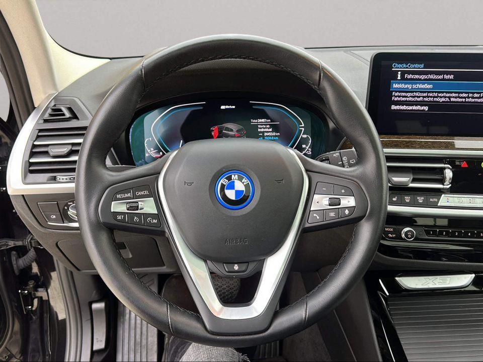 BMW X3 xDrive30e