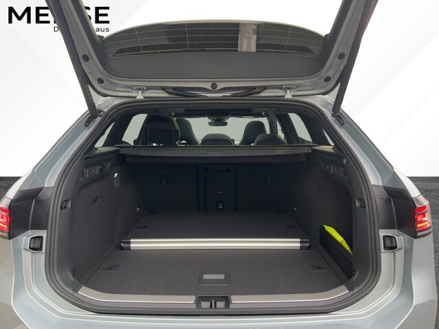 Volkswagen Passat TDI Signature AHK Pano Leder Navi