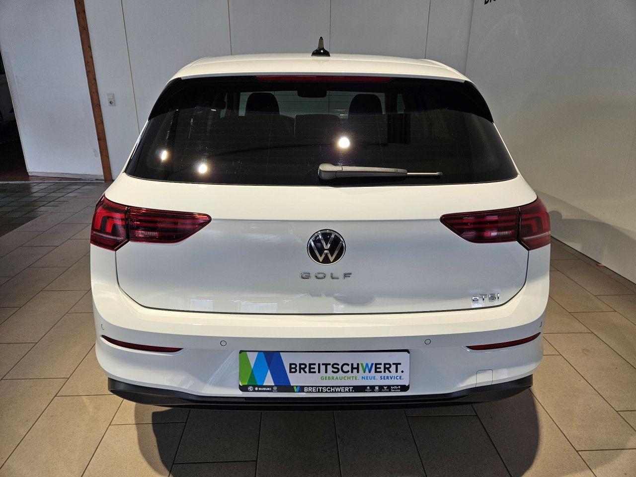 Volkswagen Golf 1.5 eTSI DSG Life