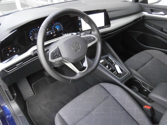 Volkswagen Golf Life Variant