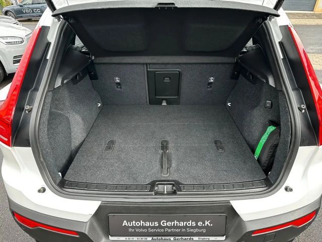 Volvo XC40 Dark Plus