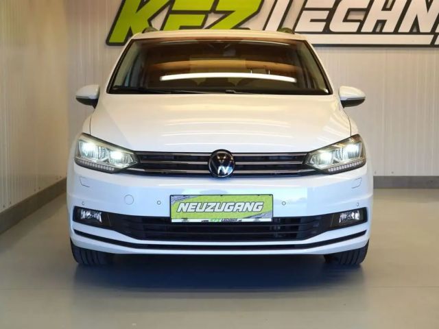 Volkswagen Touran DSG