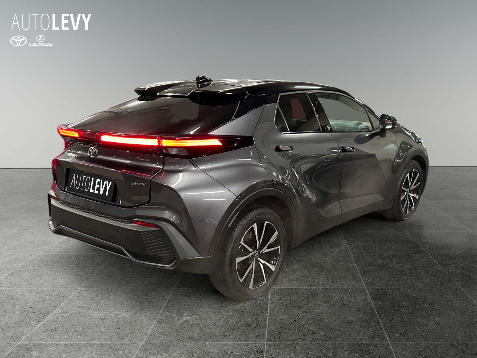 Toyota C-HR 5-deurs Team D Technik