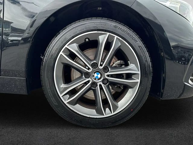 BMW 116 116d Sedan Sport Line