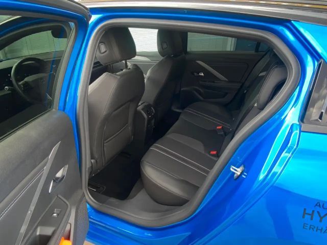 Opel Astra GS-Line Grand Sport