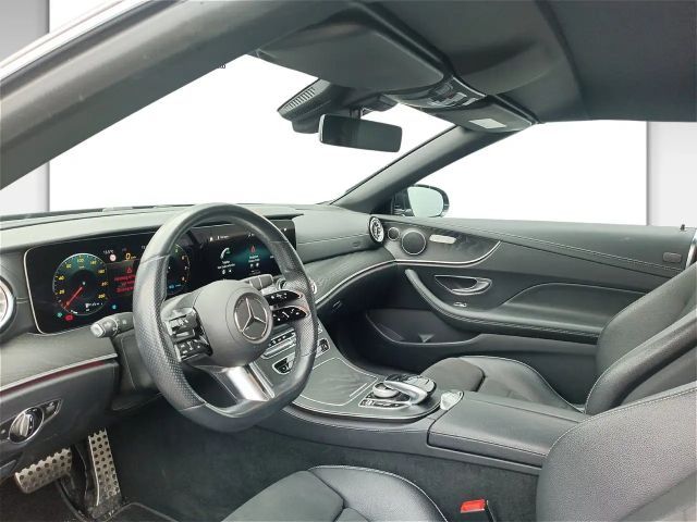 Mercedes-Benz E 200 Cabriolet