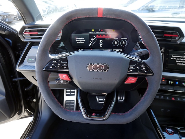 Audi RS3 Quattro S-Tronic Sedan