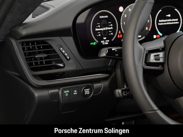 Porsche 992 Carrera Coupé GTS