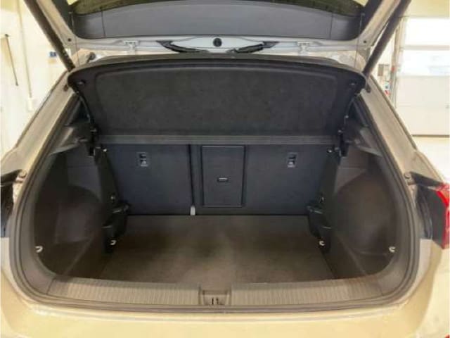 Volkswagen T-Roc 1.5 TSI DSG R-Line