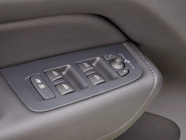 Volvo XC60 AWD Dark Recharge T8 Ultra