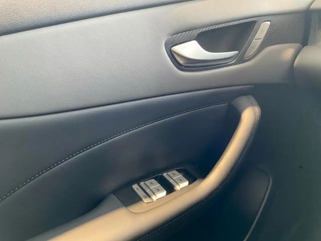 MG MGS5 64 kWh EV Luxury