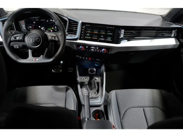 Audi A1 40 TFSI S-Line Sportback