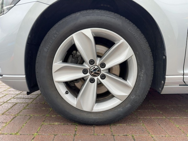 Volkswagen Passat 2.0 TDI Business DSG Variant