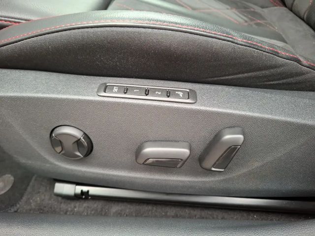 Skoda Octavia Combi RS