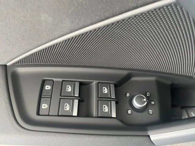 Audi A3 30 TFSI Sedan