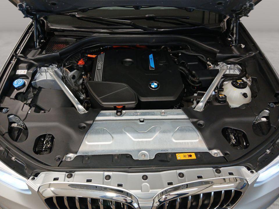 BMW X3 xDrive30e