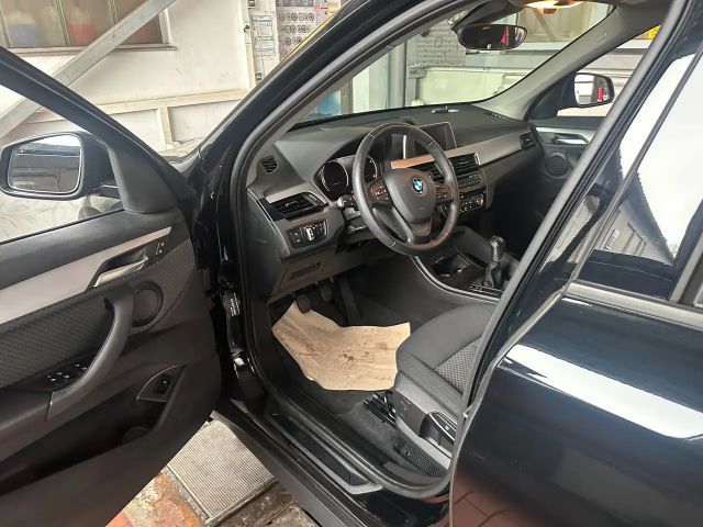 BMW X1 Advantage pakket sDrive