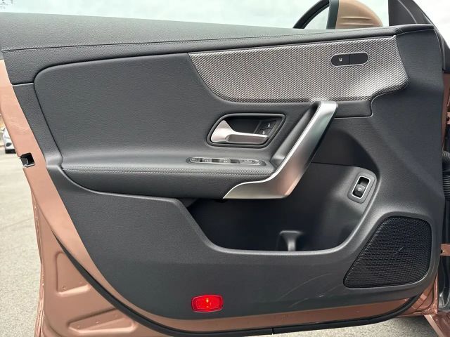 Mercedes-Benz CLA 200 CLA 200 d Shooting Brake