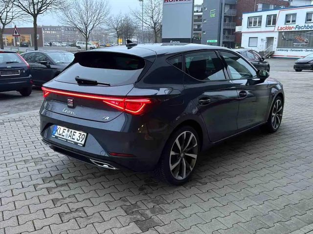 Seat Leon 1.5 eTSI DSG FR-lijn